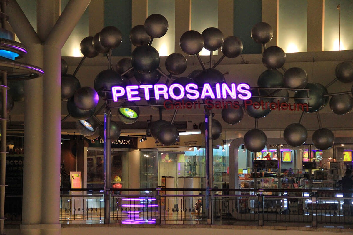 Petrosains